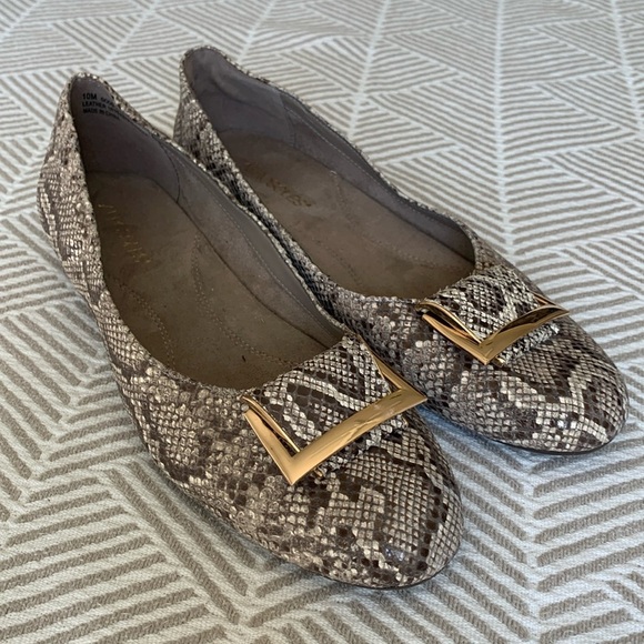 Aerosoles snakeskin buckle ballet flats size 10 - Picture 1 of 12